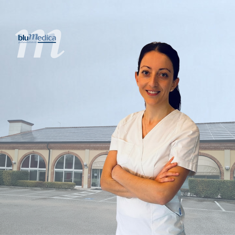 La D.O. Letizia Baravelli, osteopata presso il centro Blumedica di Sandrigo (Vicenza), offre trattamenti manipolativi mirati al recupero dell’equilibrio corporeo e al miglioramento del benessere generale. L’osteopatia, oggi riconosciuta tra le professioni sanitarie, si fonda su un approccio manuale che considera il corpo nella sua globalità, individuando e trattando le cause dei disturbi, non solo i sintomi. Grazie a tecniche specifiche e personalizzate, la D.O. Baravelli interviene su dolori e disfunzioni della colonna vertebrale, problematiche posturali e disturbi muscolo-scheletrici come cervicalgie, dorsalgie e lombalgie. Il trattamento osteopatico risulta efficace anche per cefalee, vertigini ed esiti di colpi di frusta, favorendo un recupero naturale e non invasivo. Ogni seduta è studiata in base alle esigenze del paziente, con l’obiettivo di ripristinare la corretta mobilità dei tessuti e migliorare la qualità della vita in modo duraturo.